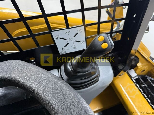Chargeuse sur pneus Caterpillar 216 B3