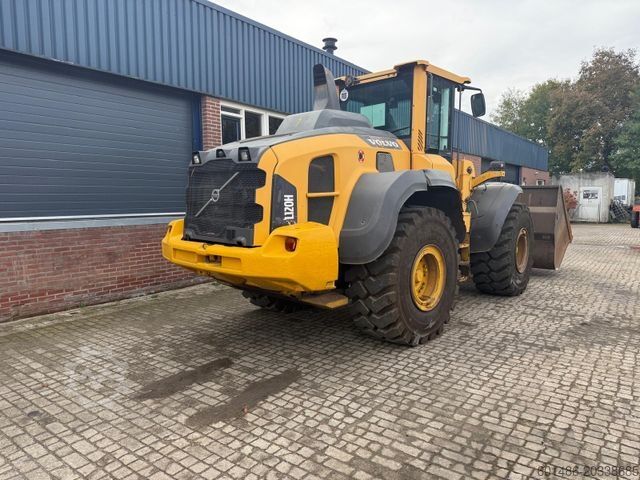 Carregadora de rodas VOLVO L 120 H