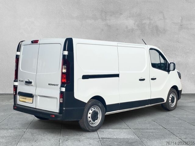 Umpikorja-auto Renault Trafic L2H1 3,1t BLUE dCi 170 EDC KOMFORT KLIMA