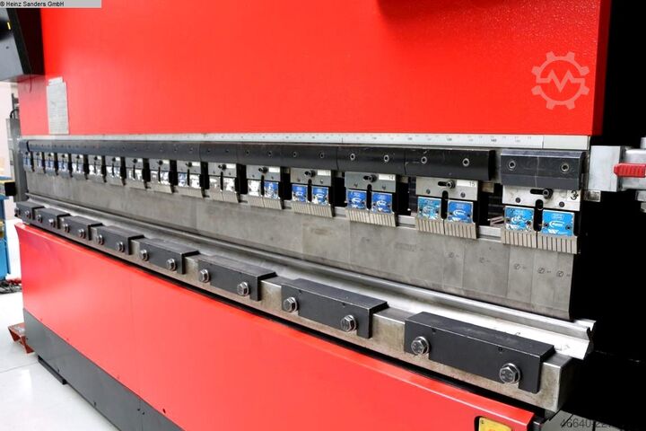 プレスブレーキ（油圧 AMADA HFP NT 170-3 "L"