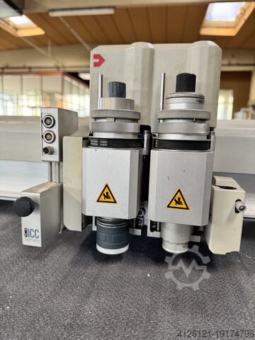 Schneideplotter Zünd M-800
