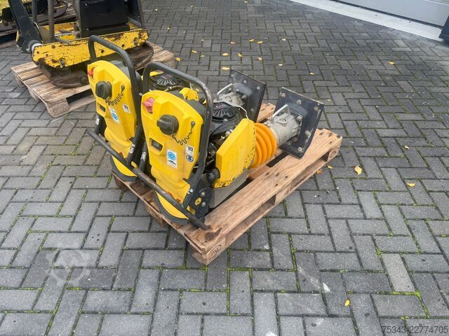 уплотнитель Bomag 2x BT 65 | 130 and 62 Hours | 2014 and 2017 | I...