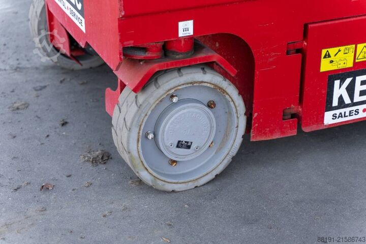 Saksinostin Magni ES 1012 AC