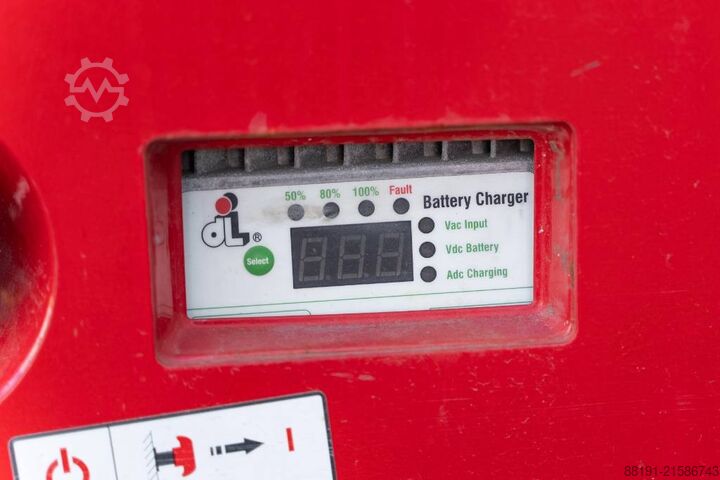 Saksinostin Magni ES 1012 AC