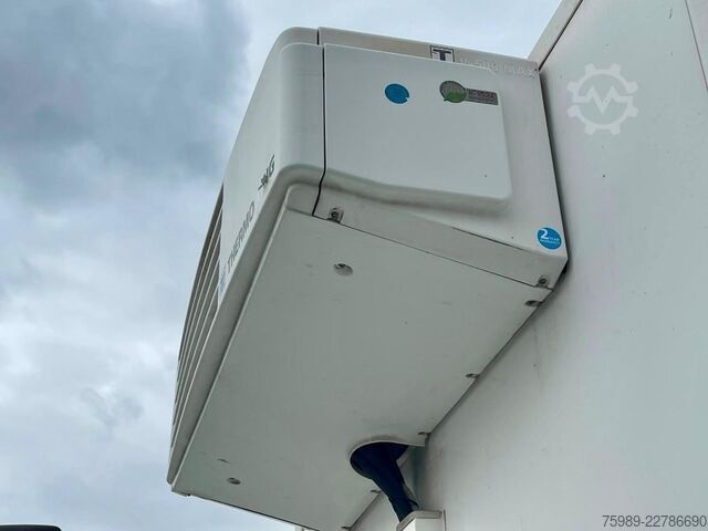 厢式货车 Iveco Daily 72C18  FRC 02/2028 meat vlees rails LAMBE...
