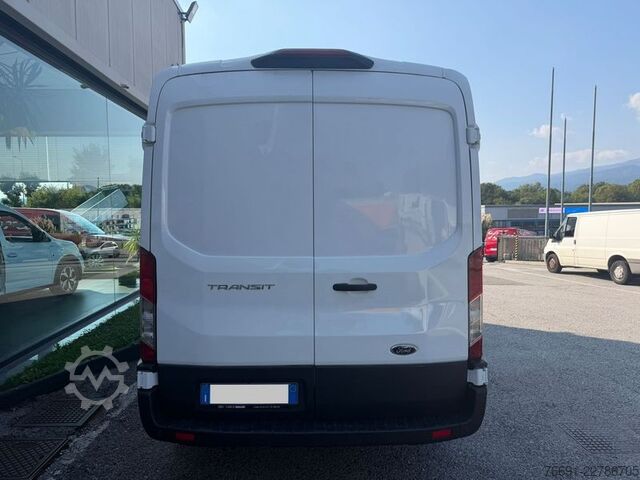 Hög tak skåpbil Ford Transit Furgone L2 H2
