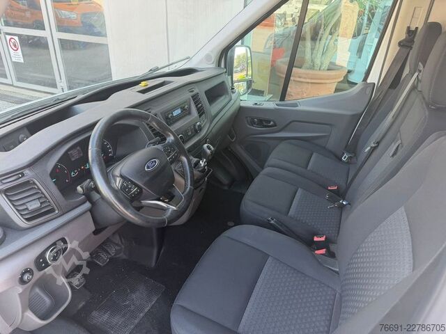 Hög tak skåpbil Ford Transit Furgone L2 H2