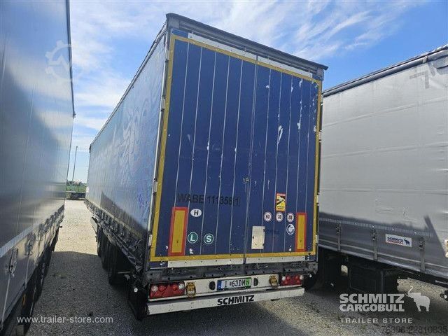 Auflieger mit Pritsche & Plane Schmitz Cargobull Semitrailer Curtainsider Mega