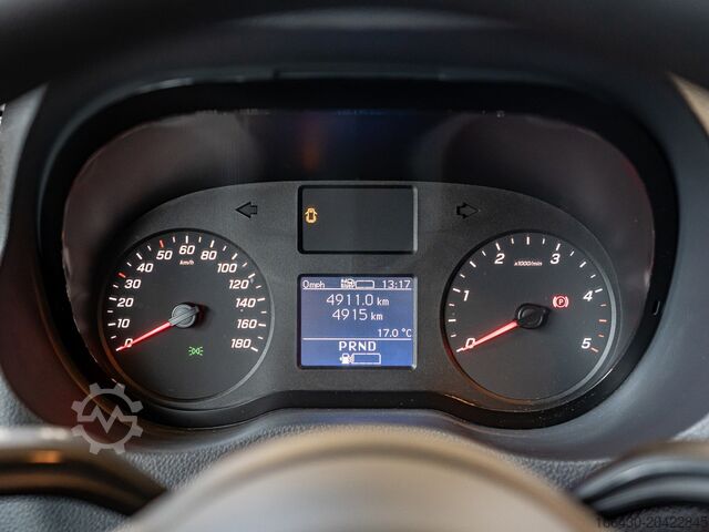 Fourgon tôlé Mercedes-Benz Sprinter 315 CDI Kasten L2H2 AHK Stdhz. Navi
