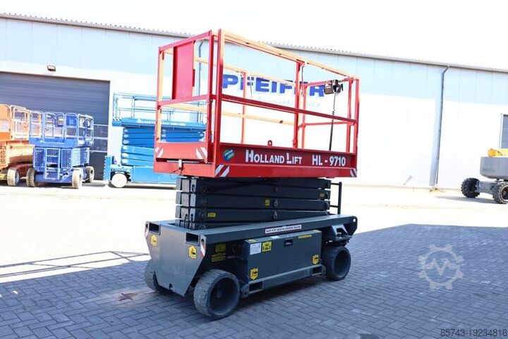Scissor lift Holland Lift Ecostar HL-9710 Electric, 12m Working Height, 325k