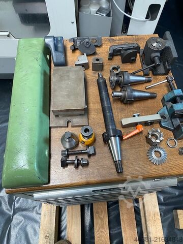 Fresadora de herramientas DECKEL FP 1