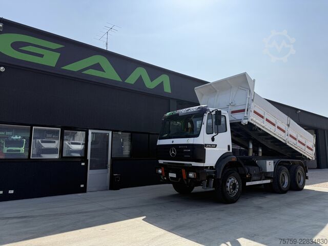 Camión volquete Mercedes-Benz SK 2538K 6x4 Kipper 14cbm Manualgetriebe