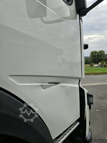 тристранен самосвал Volvo FMX 460 8x4 Bordmatik
