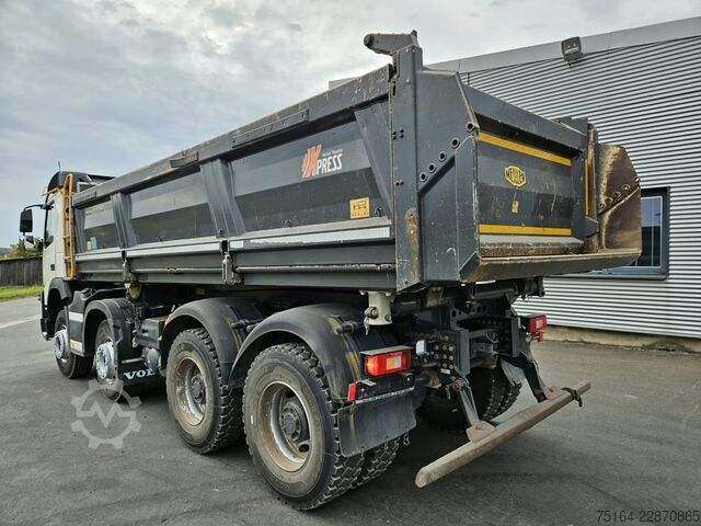 тристранен самосвал Volvo FMX 460 8x4 Bordmatik