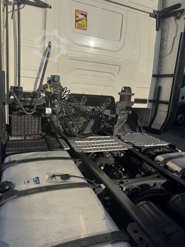 واحد تراکتور با حجم بالا SCANIA R500 MEGA, RETARDER, FULL-AIR, STANDKLIMA