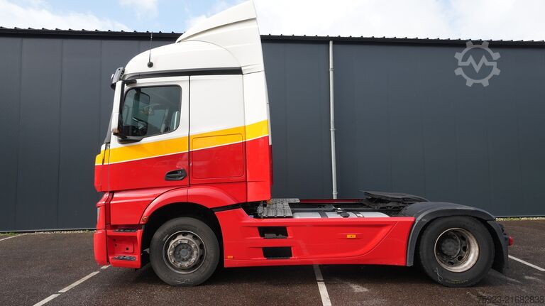 Venjulegur SZM Mercedes-Benz Actros 1942 tractor unit