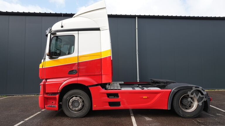 Venjulegur SZM Mercedes-Benz Actros 1942 tractor unit