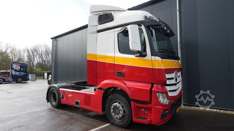 Venjulegur SZM Mercedes-Benz Actros 1942 tractor unit