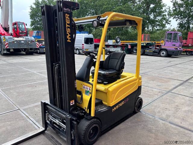 Carretilla elevadora Hyster J2.0 XN LWB 2000 kg triplo/sideshift/ spreader