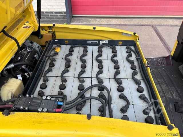 Carretilla elevadora Hyster J2.0 XN LWB 2000 kg triplo/sideshift/ spreader