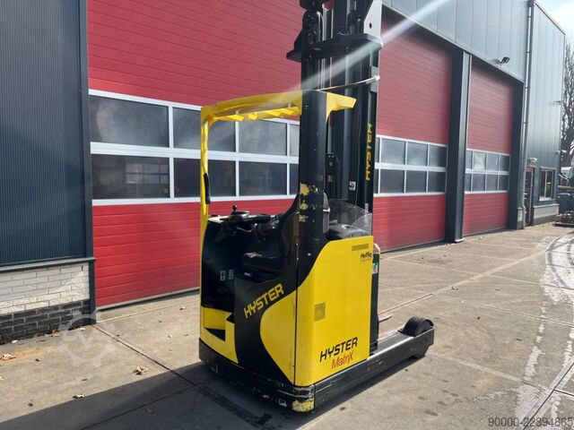 重型卡车 Hyster R 1.6H 7.5m 1600kg Reachtruck