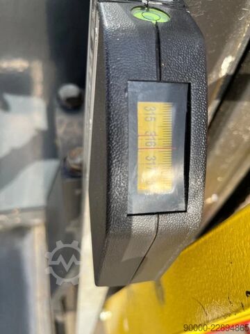 重型卡车 Hyster R 1.6H 7.5m 1600kg Reachtruck