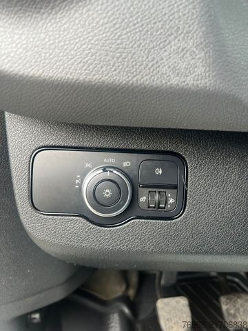 High top van MERCEDES-BENZ Sprinter 314 6G KLIMA NAVI MBUX KAMERA 3SITZ AHK