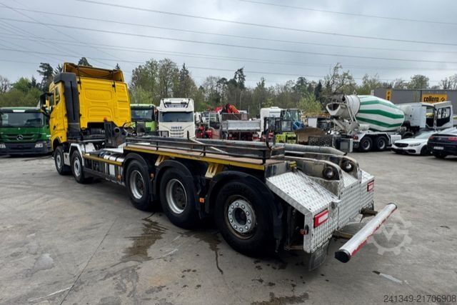 Truck chassis VOLVO FH-500 10x4
