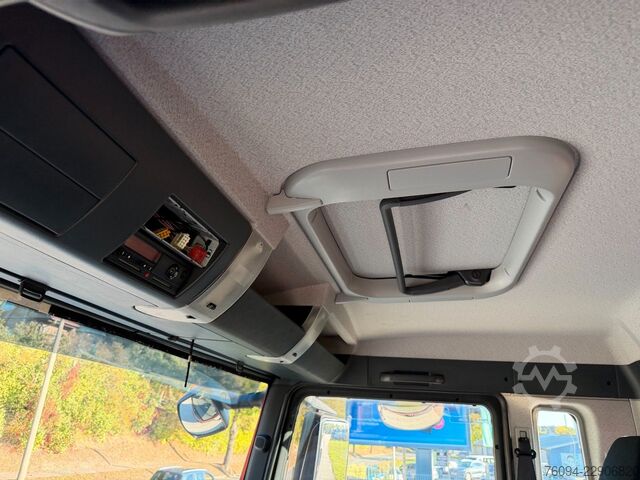 Autokran MAN TGS 28.440 6x4-4 ALLRAD KRAN 16m KIPPER