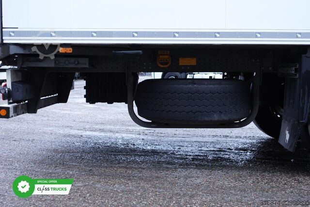 рефрижераторний напівпричіп SCHMITZ CARGOBULL SKO FP 60 ThermoKing SLXi 300
