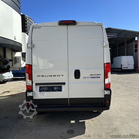 Van Peugeot Boxer