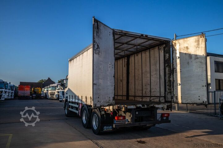 타포린 VOLVO FM330-6X2+E5 (10pneus/tires)