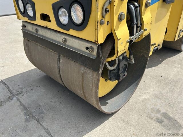валяк Bomag BW80AD-5 (4605)