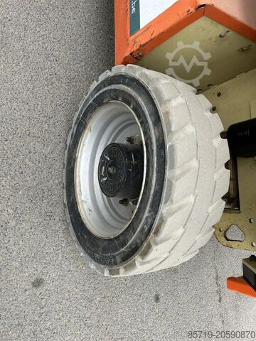 Elevador de tesoura JLG 4069 LE (3614)