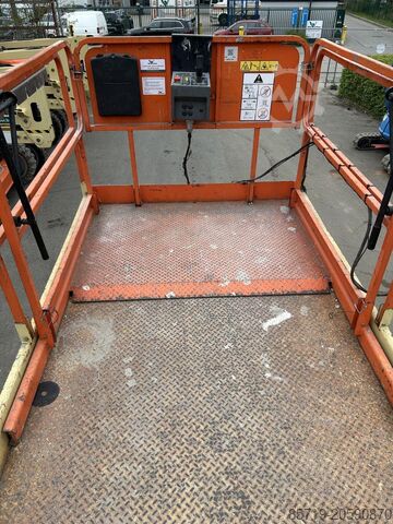 Elevador de tesoura JLG 4069 LE (3614)
