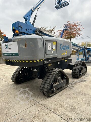 Plataforma telescópica Genie S-65 Trax (6316)