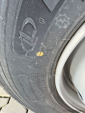 Carrinha basculante trilateral MERCEDES-BENZ ATEGO 818 / 2 x AHK / ORIGINAL KM !