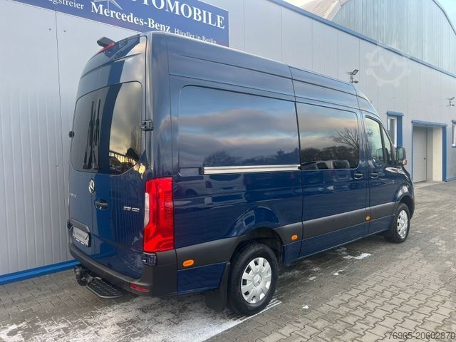 Dubă cu acoperiș înalt MERCEDES-BENZ Sprinter 319 LANG V6 3,0 7G KLIMA 360° LED AHK