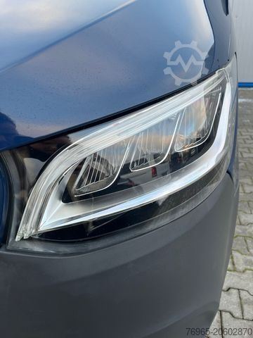 Dubă cu acoperiș înalt MERCEDES-BENZ Sprinter 319 LANG V6 3,0 7G KLIMA 360° LED AHK