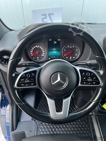 Dubă cu acoperiș înalt MERCEDES-BENZ Sprinter 319 LANG V6 3,0 7G KLIMA 360° LED AHK