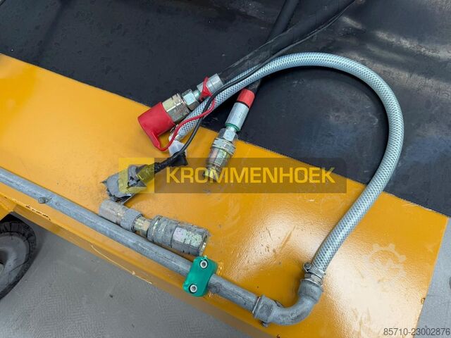Barredora SMB FKM 16 KH10460-A SMB Veegbezem FKM 16