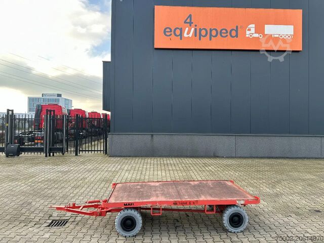 Camión plataforma Mafi double-steered and connectable heavy-duty trail...