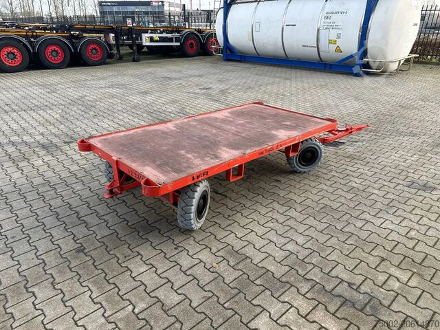 Camión plataforma Mafi double-steered and connectable heavy-duty trail...