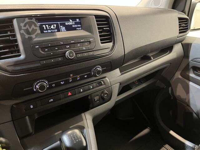 Furgoneta con caja Peugeot Expert 2.0 BlueHDI 120 PK L3 Servicebus / Modul...