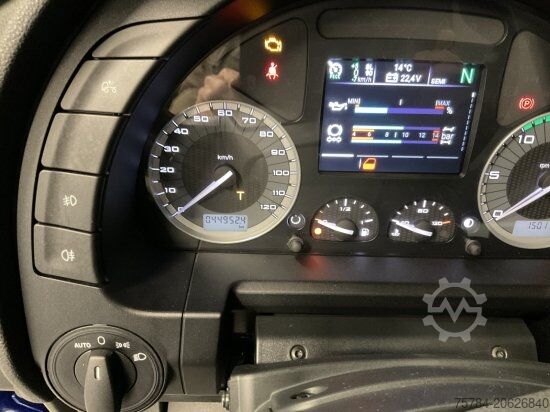 Štandardný ťahač IVECO S-WAY 460 LNG    ALU-FELGEN, LED, MIETKAUF MöGLICH