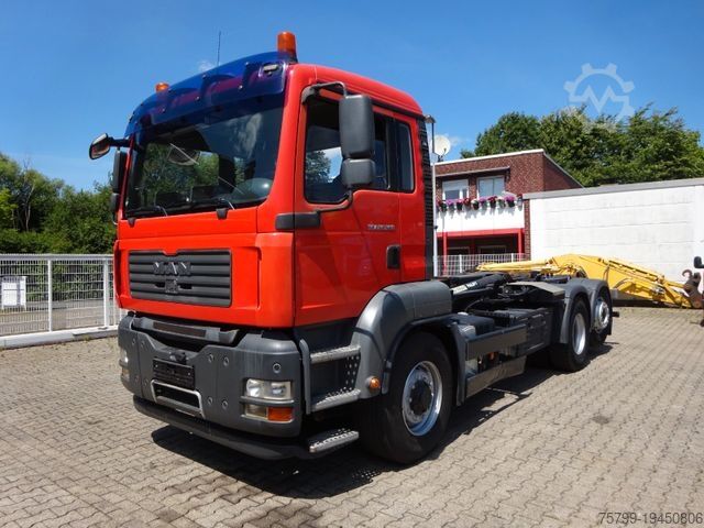 Roll-off tipper truck MAN 26.360 TGA PALFINGER Abroller 6x2-4 Hydrodrive
