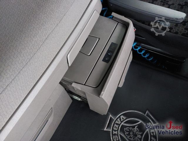 Trator de grande volume Scania R 450 A4x2EB Highline Low Deck