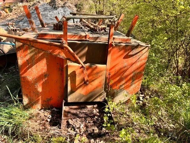 アスファルト保温容器  