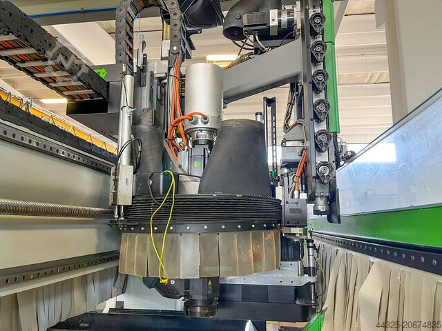 5 Axis CNC Routers BIESSE ROVER C 9.50