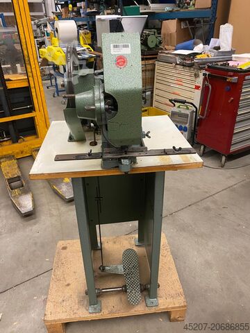 Stroj na očká Hang 103 LOK Hang 103 LOK Ösmaschine